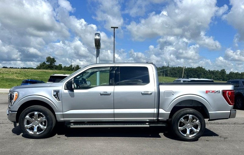 Ford F-150 Vehicle Full-screen Gallery Image 05