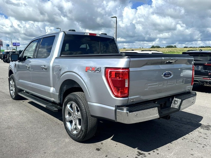 Ford F-150 Vehicle Full-screen Gallery Image 06