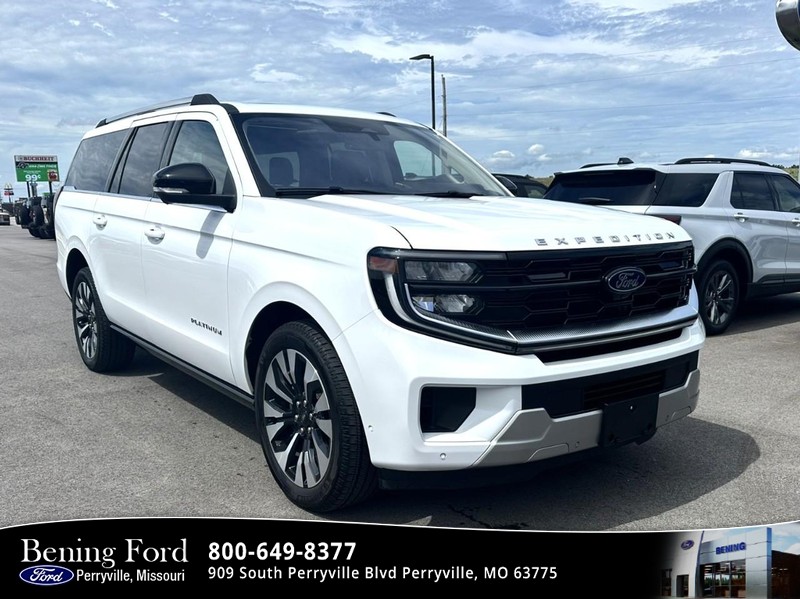Ford Expedition Max Vehicle Full-screen Gallery Image 01
