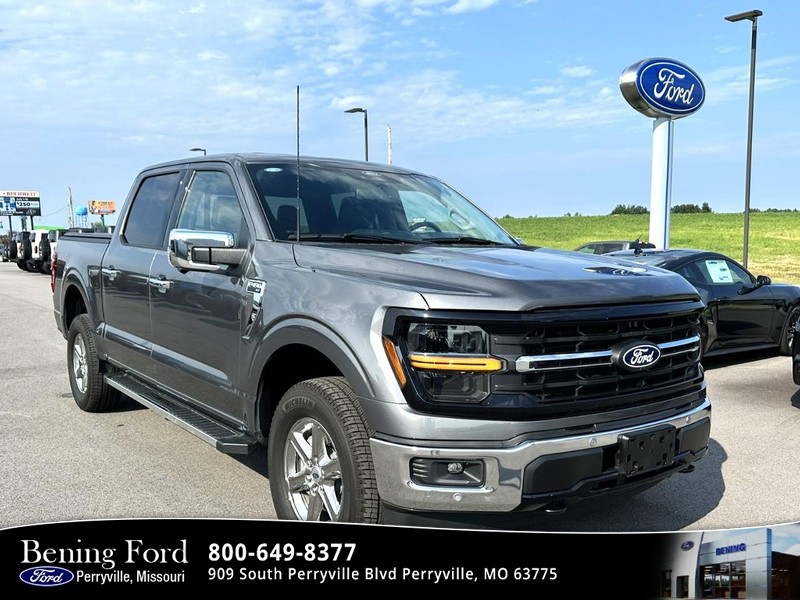 Ford F-150 Vehicle Full-screen Gallery Image 01