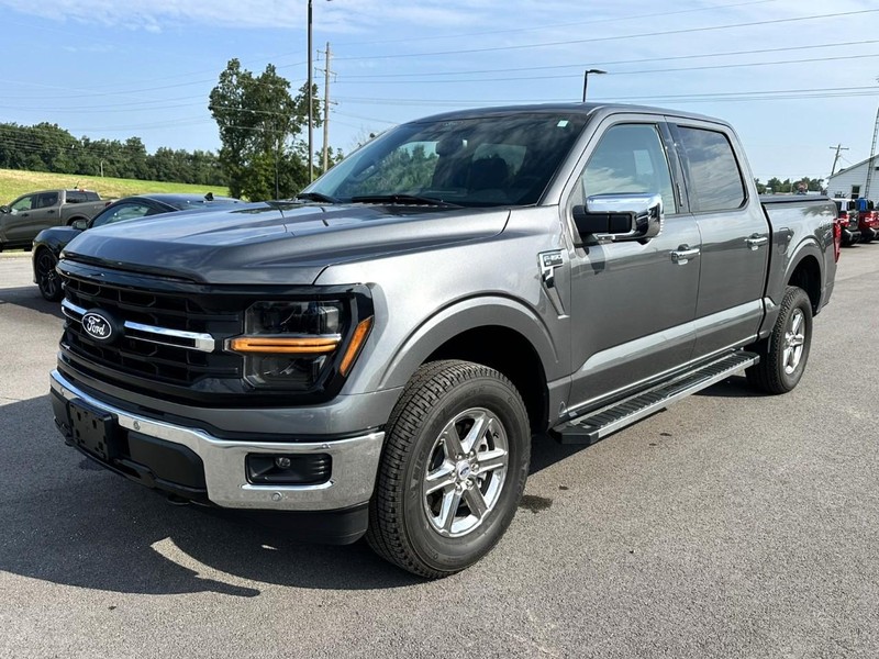 Ford F-150 Vehicle Full-screen Gallery Image 04