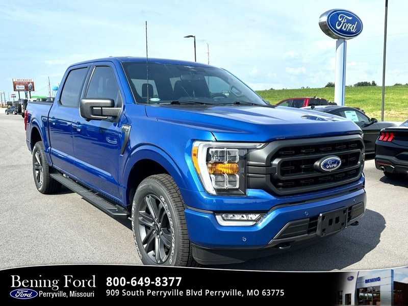Ford F-150 Vehicle Full-screen Gallery Image 01