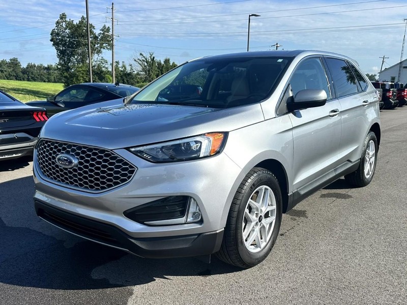 Ford Edge Vehicle Full-screen Gallery Image 04