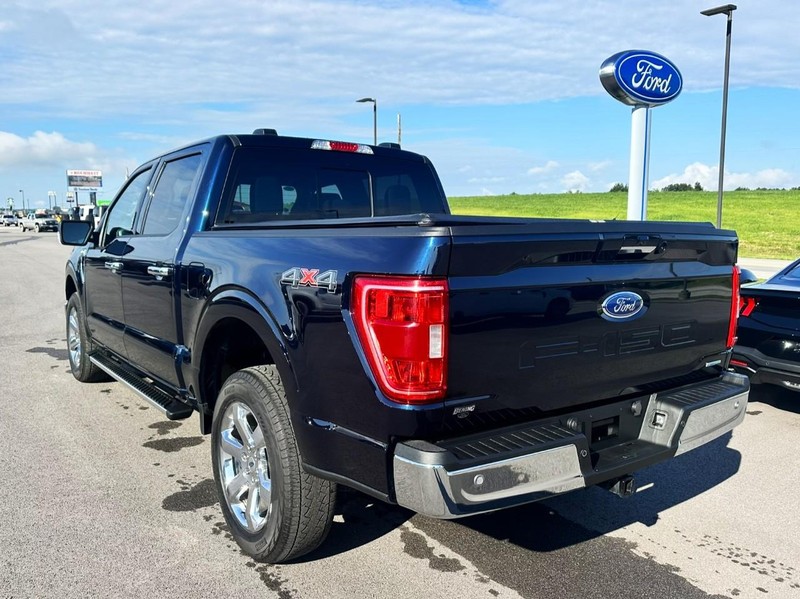 Ford F-150 Vehicle Full-screen Gallery Image 07