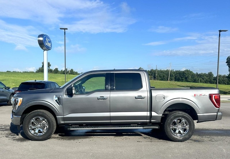 Ford F-150 Vehicle Full-screen Gallery Image 05