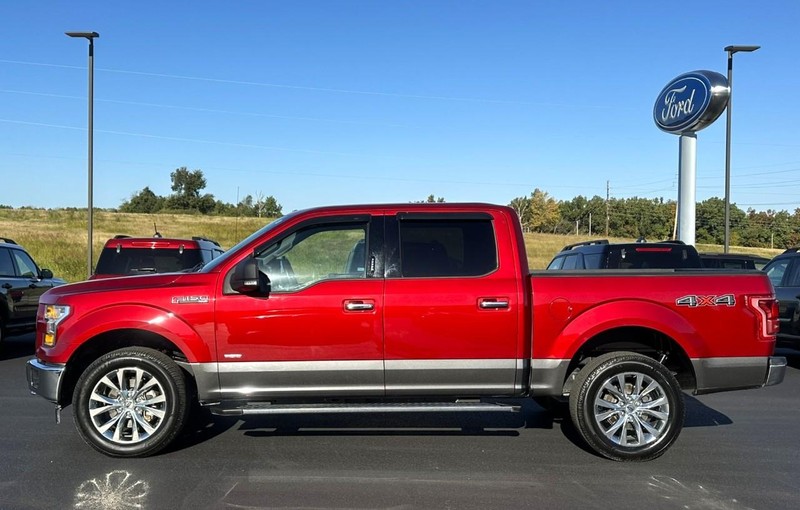Ford F-150 Vehicle Full-screen Gallery Image 05