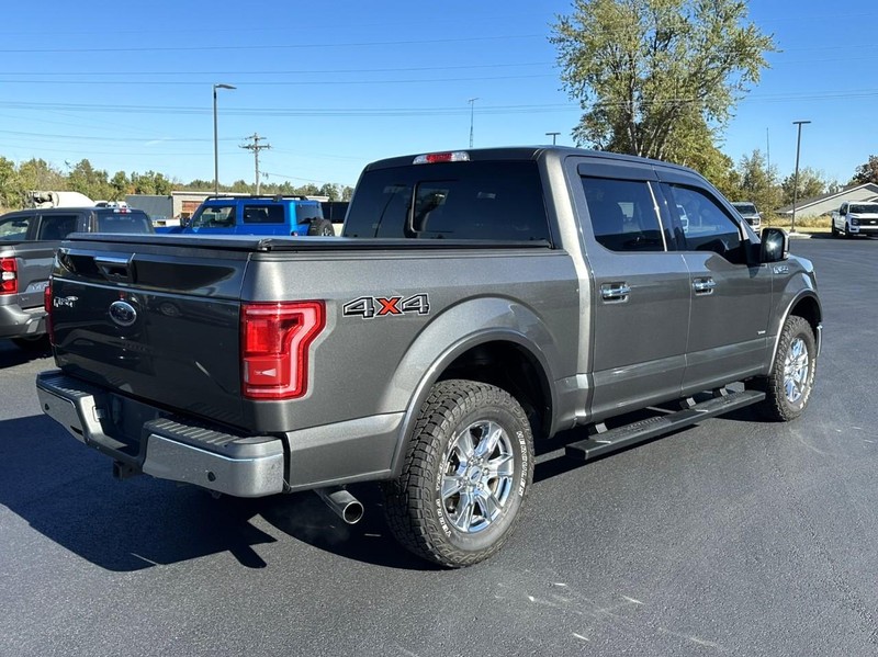 Ford F-150 Vehicle Full-screen Gallery Image 03