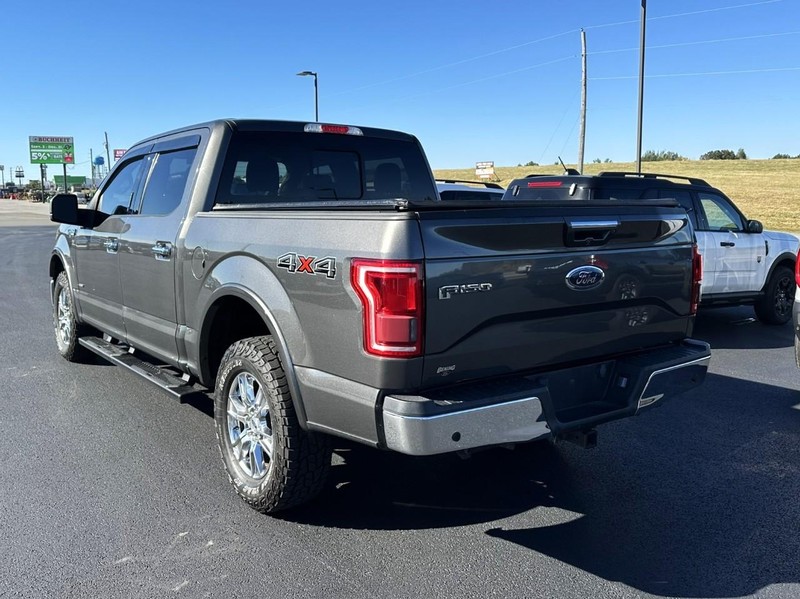 Ford F-150 Vehicle Full-screen Gallery Image 06