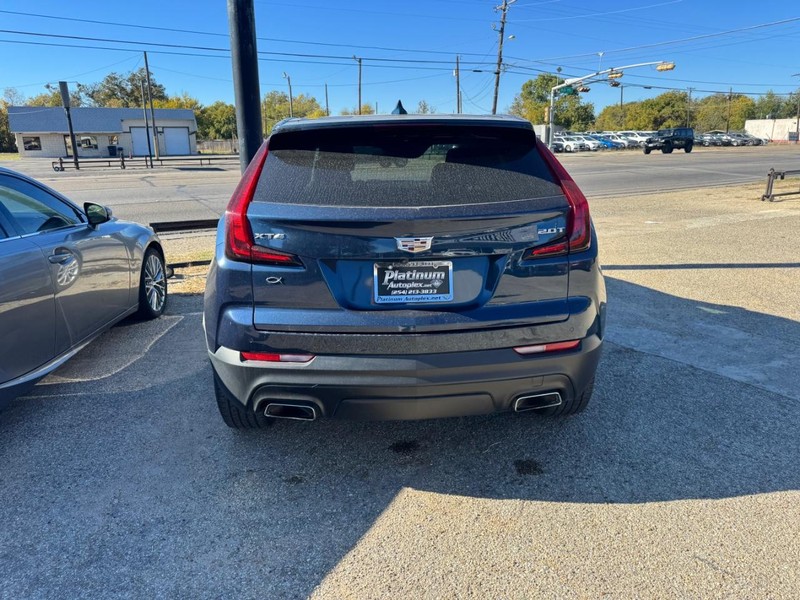 Cadillac XT4 Vehicle Image 06