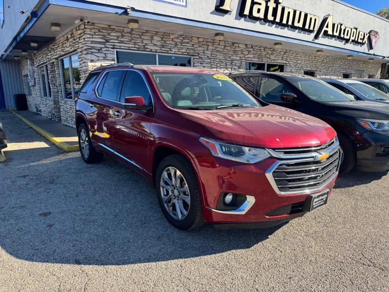 Chevrolet Traverse Vehicle Image 03