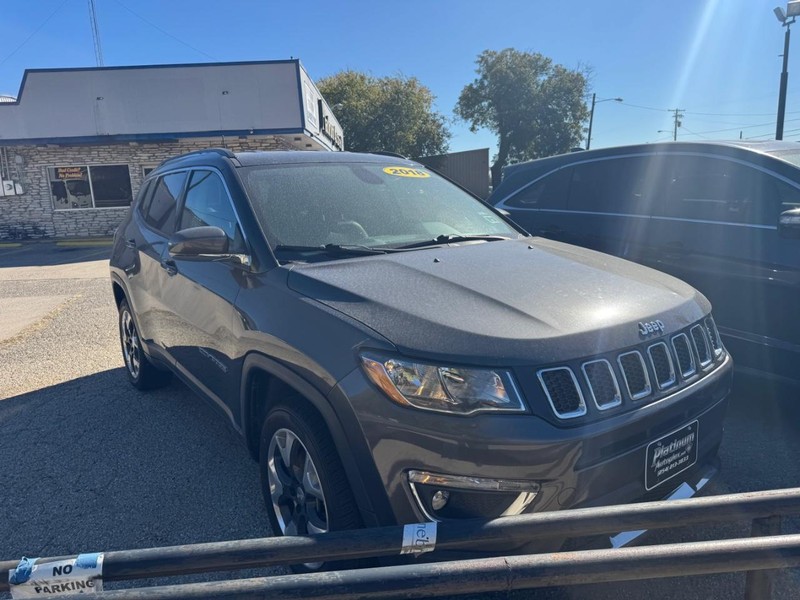 Jeep Compass Vehicle Image 03