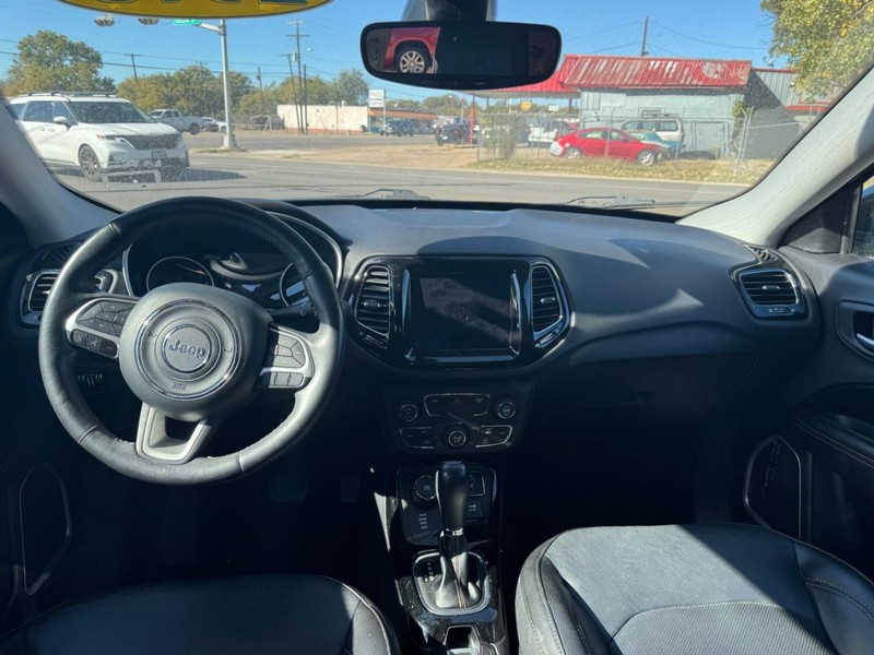 Jeep Compass Vehicle Image 07