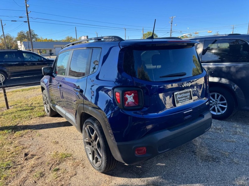 Jeep Renegade Vehicle Image 04