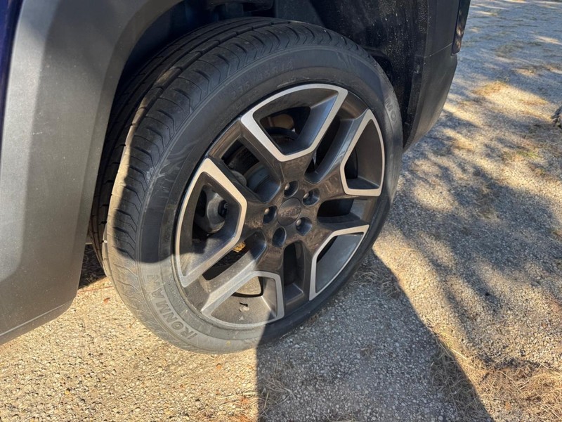 Jeep Renegade Vehicle Image 07