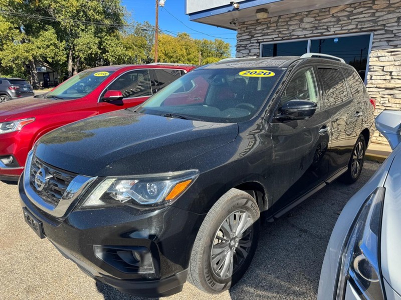 Nissan Pathfinder Vehicle Image 03