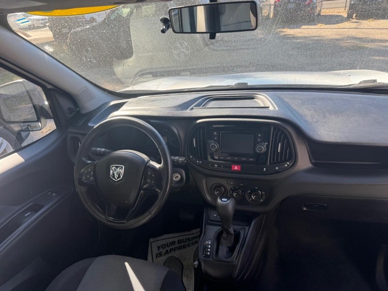 Ram ProMaster City Cargo Van Vehicle Image 09