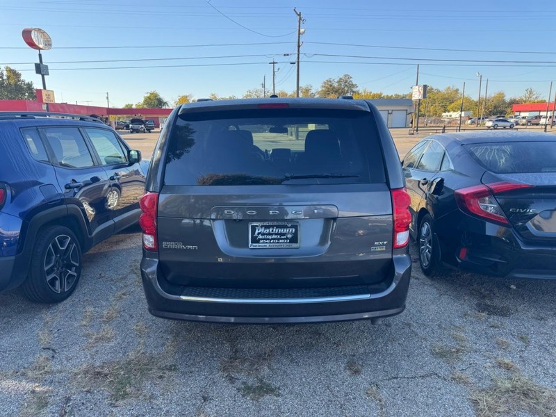 Dodge Grand Caravan Vehicle Image 05