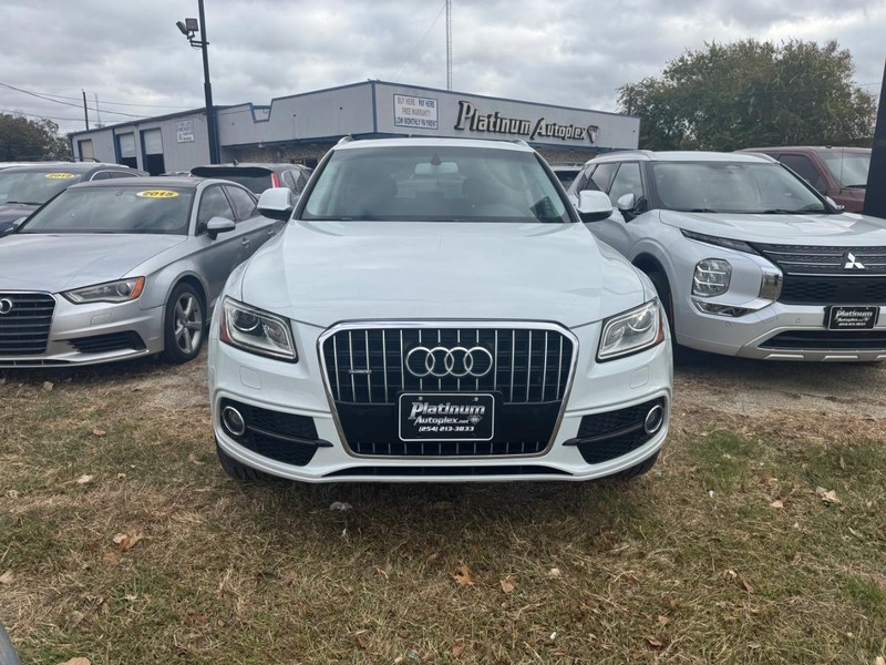 Audi Q5 Vehicle Image 02