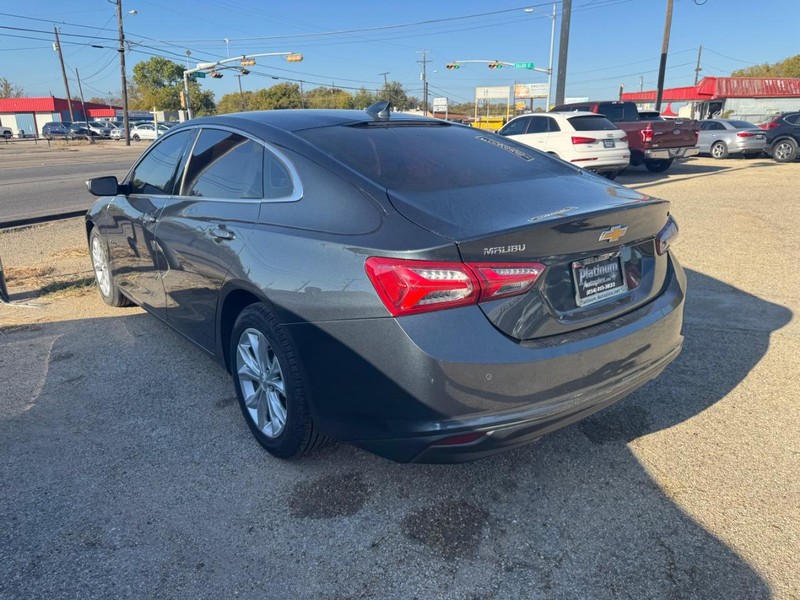 Chevrolet Malibu Vehicle Image 05