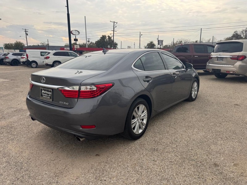 Lexus ES 350 Vehicle Image 04