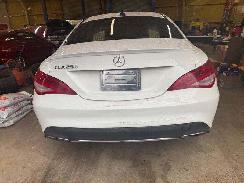 Mercedes-Benz CLA Vehicle Image 06