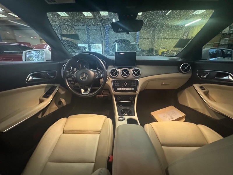 Mercedes-Benz CLA Vehicle Image 08