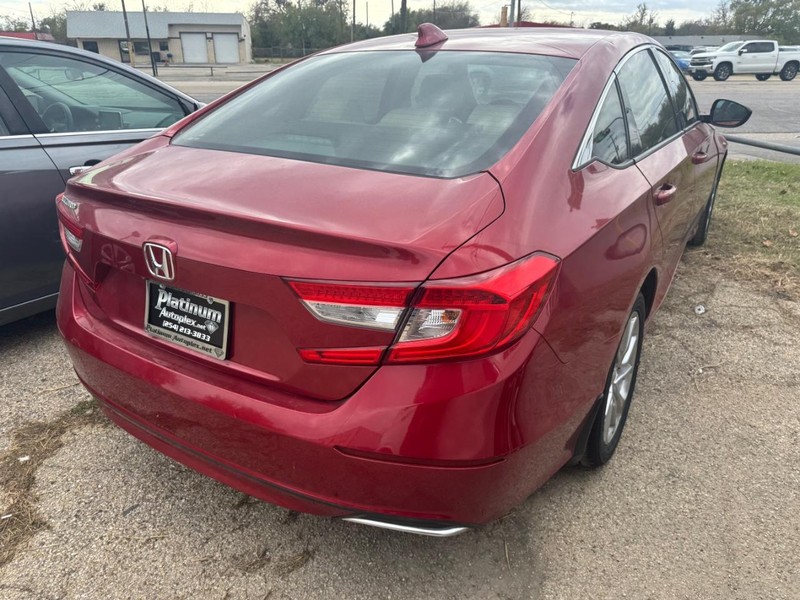 Honda Accord Sedan Vehicle Image 04