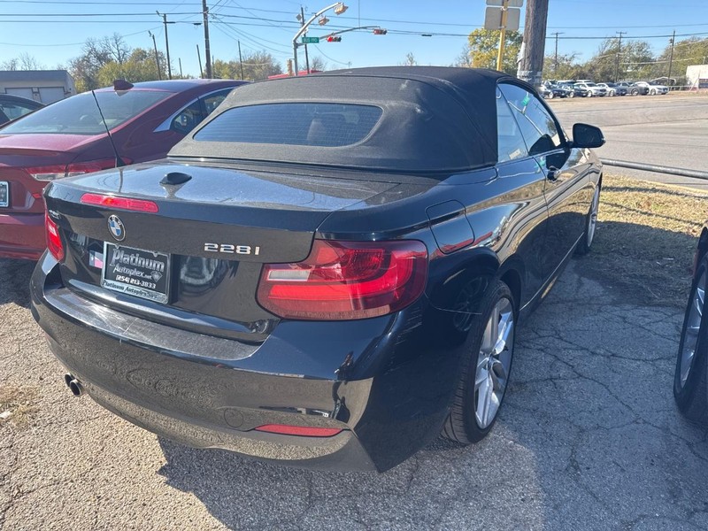 BMW 2 Series Vehicle Image 04