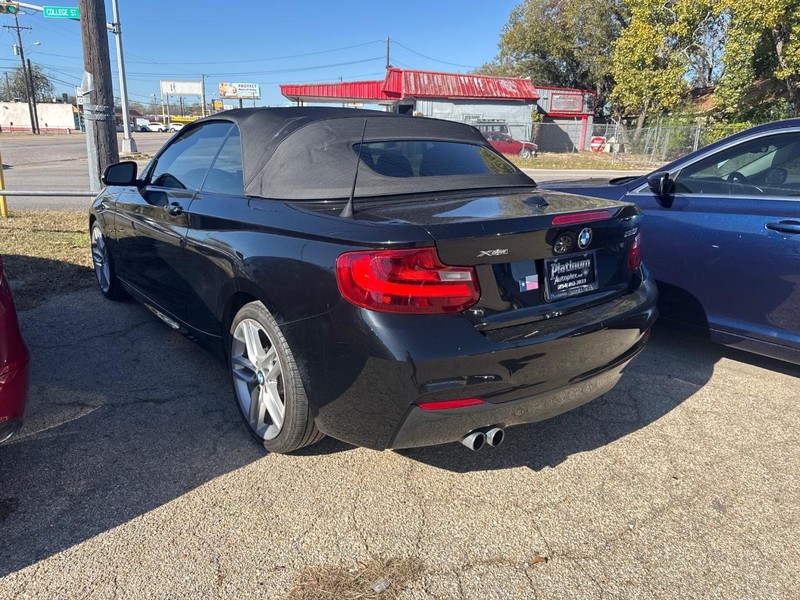 BMW 2 Series Vehicle Image 06