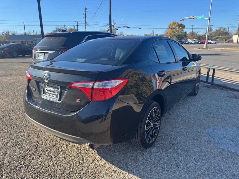 Toyota Corolla Vehicle Image 04