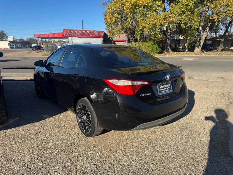 Toyota Corolla Vehicle Image 06