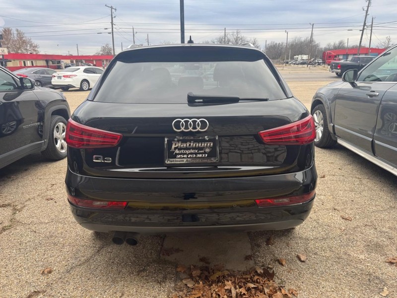 Audi Q3 Vehicle Image 05