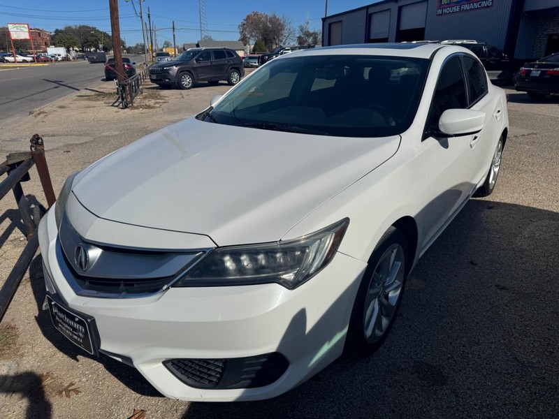 Acura ILX Vehicle Image 03