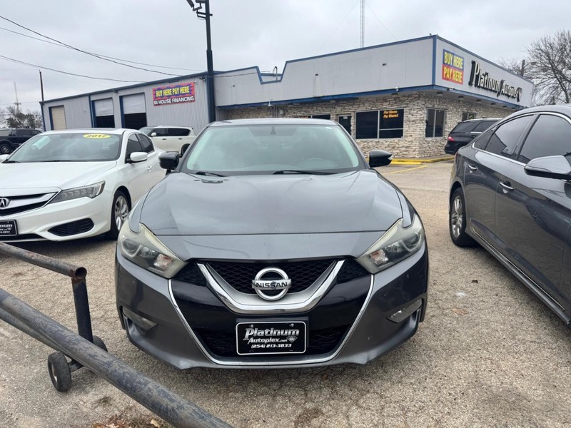 Nissan Maxima Vehicle Image 02