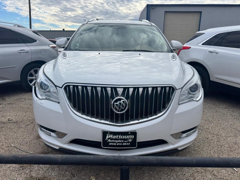 Buick Enclave Vehicle Image 02