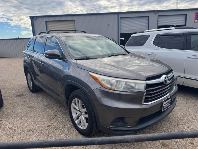 Toyota Highlander Vehicle Image 03