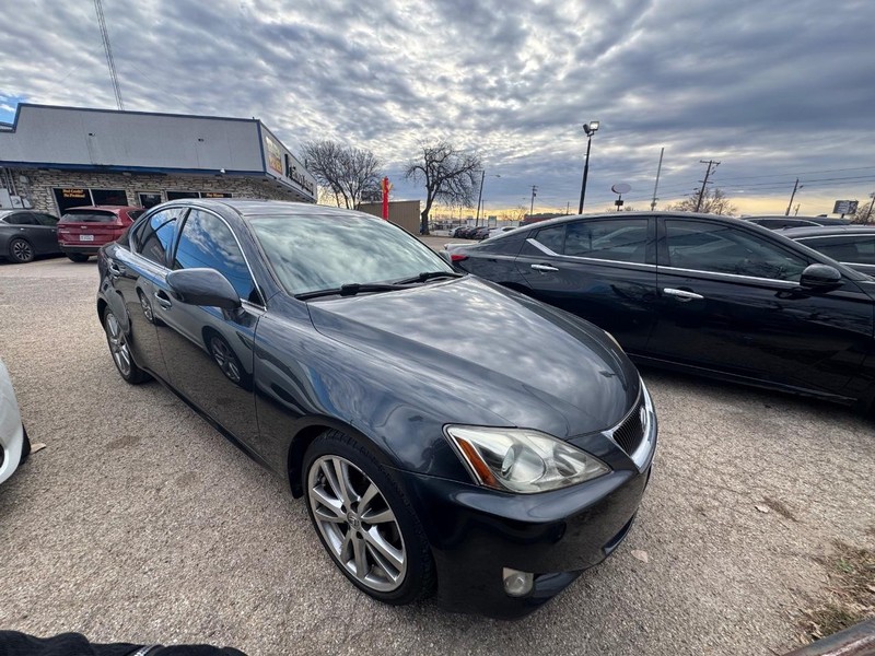 Lexus IS 250 Vehicle Image 03