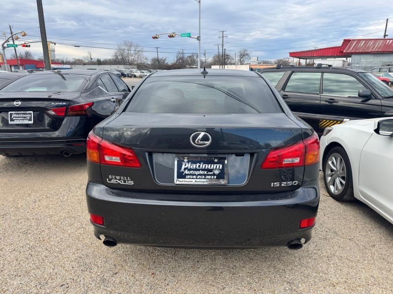 Lexus IS 250 Vehicle Image 05