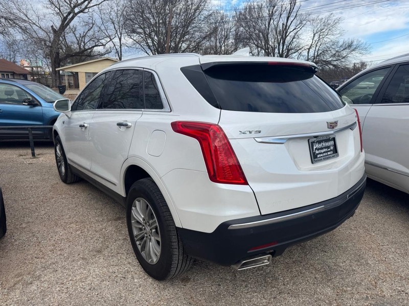 Cadillac XT5 Vehicle Image 06