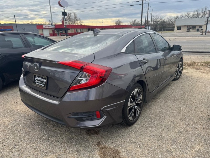 Honda Civic Sedan Vehicle Image 04