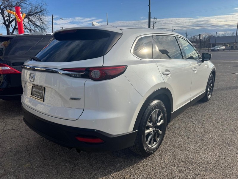 Mazda CX-9 Vehicle Image 06