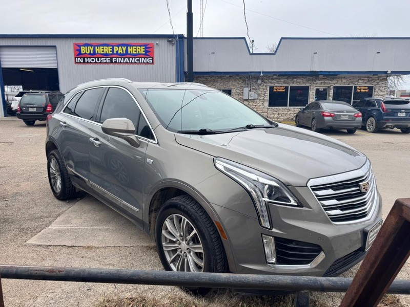 Cadillac XT5 Vehicle Image 05