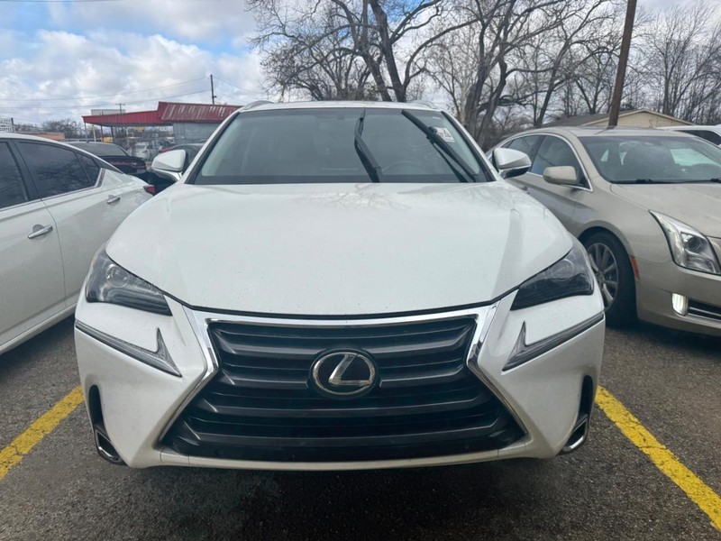 Lexus NX 200t Vehicle Image 02