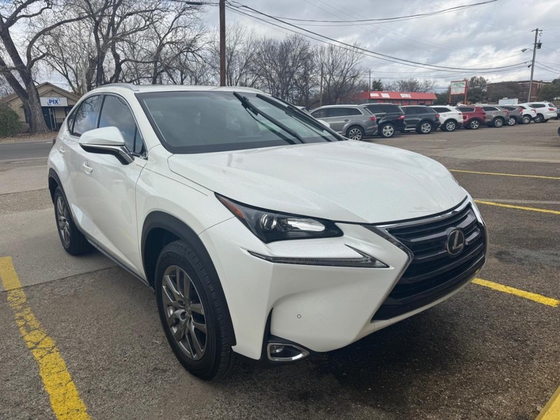 Lexus NX 200t Vehicle Image 03