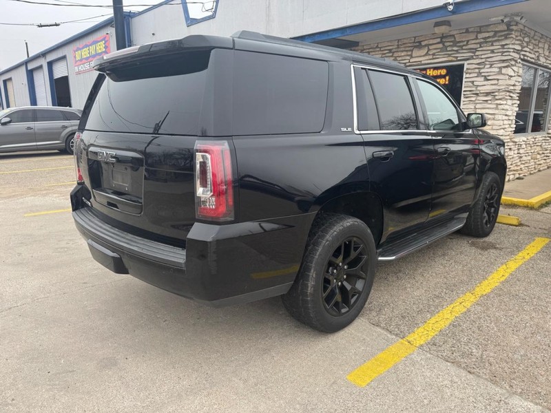 GMC Yukon Vehicle Image 04