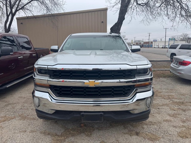 Chevrolet Silverado 1500 Vehicle Image 02