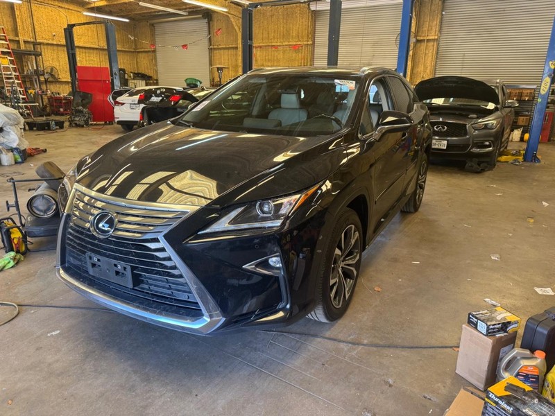 Lexus RX Vehicle Image 03