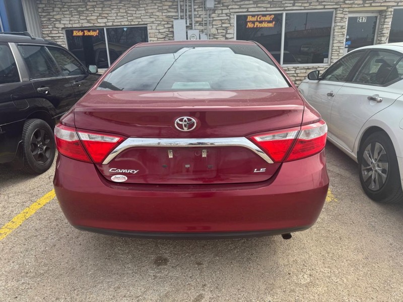 Toyota Camry Vehicle Image 05