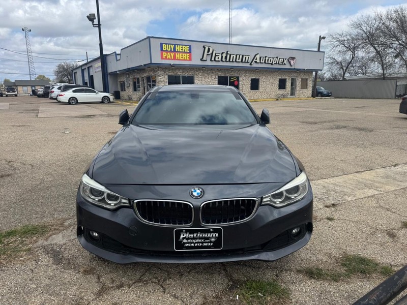 BMW 4 Series Vehicle Image 02