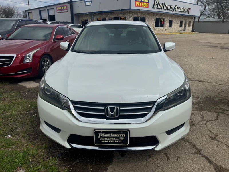 Honda Accord Sedan Vehicle Image 02